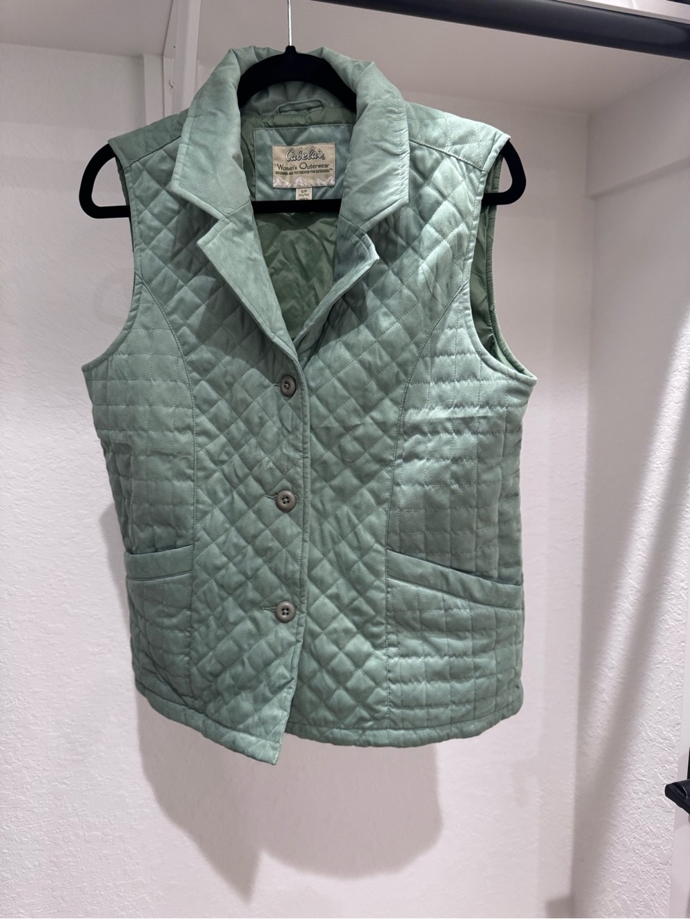 Cabelas Quilted Button Front Vest in Sage Green